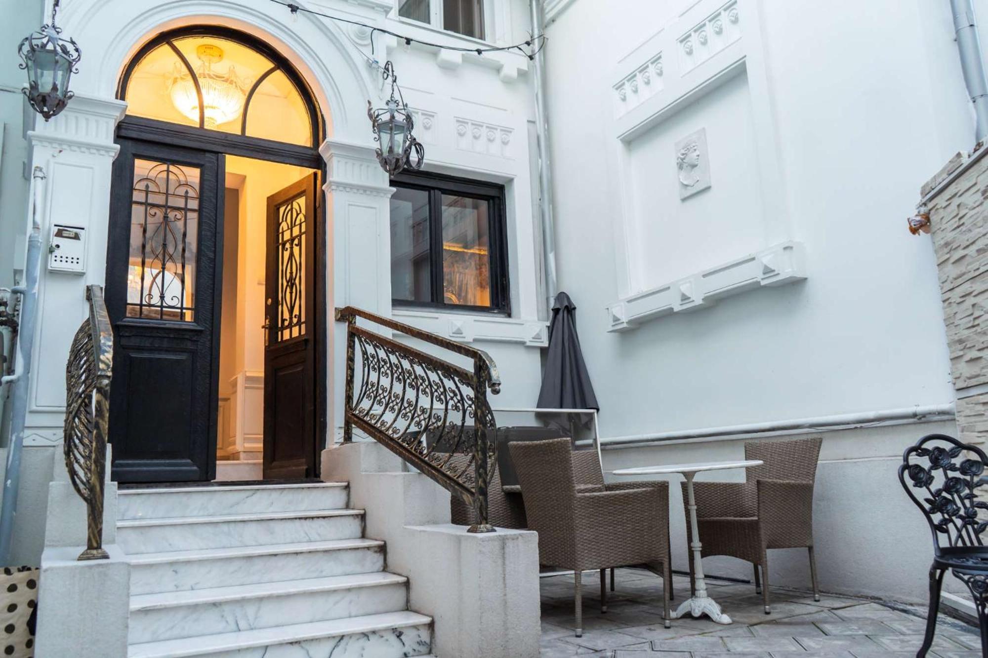 Conacul Coroanei Luxury Boutique Hotel Bucureşti Eksteriør bilde