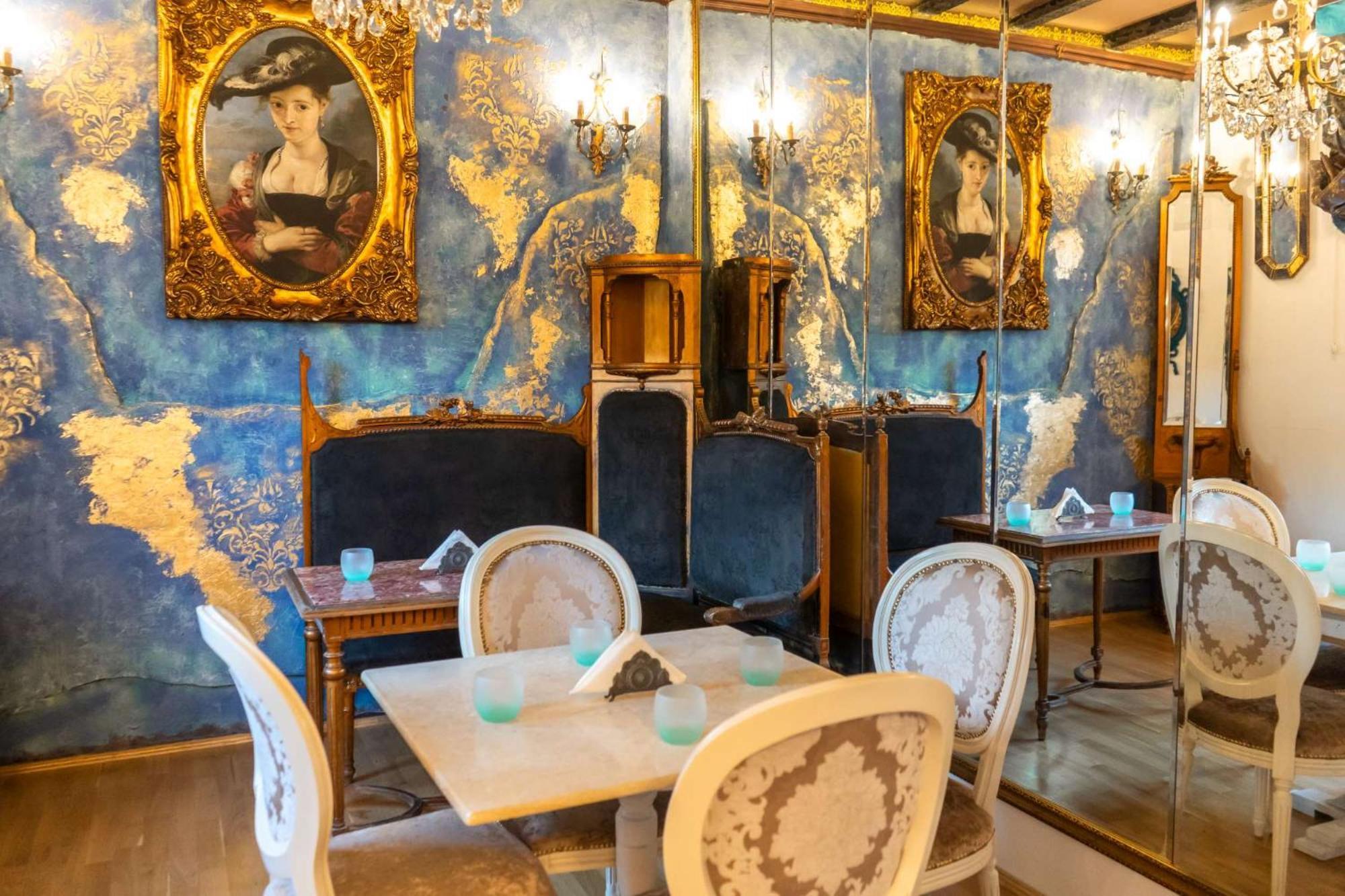 Conacul Coroanei Luxury Boutique Hotel Bucureşti Eksteriør bilde
