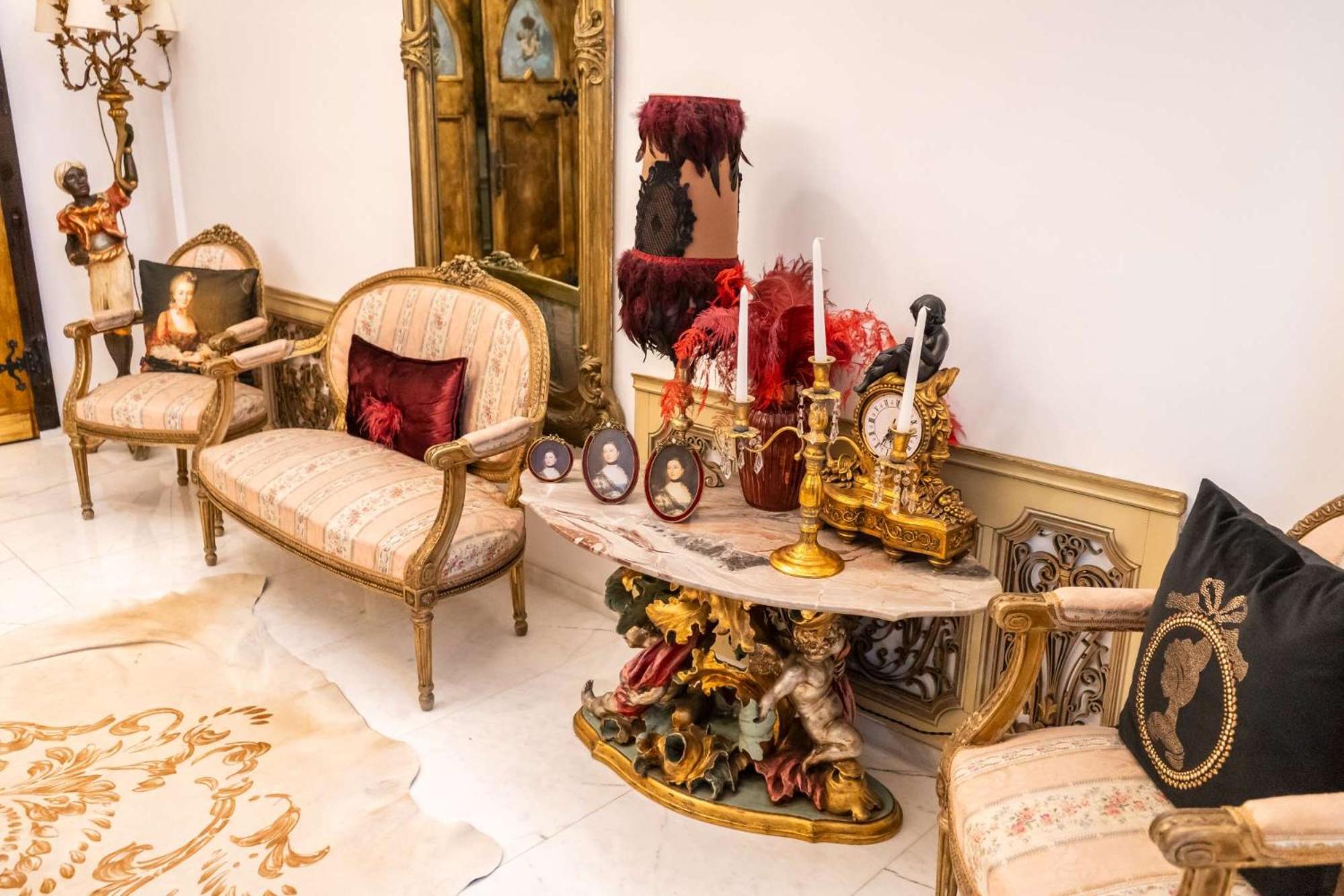 Conacul Coroanei Luxury Boutique Hotel Bucureşti Eksteriør bilde