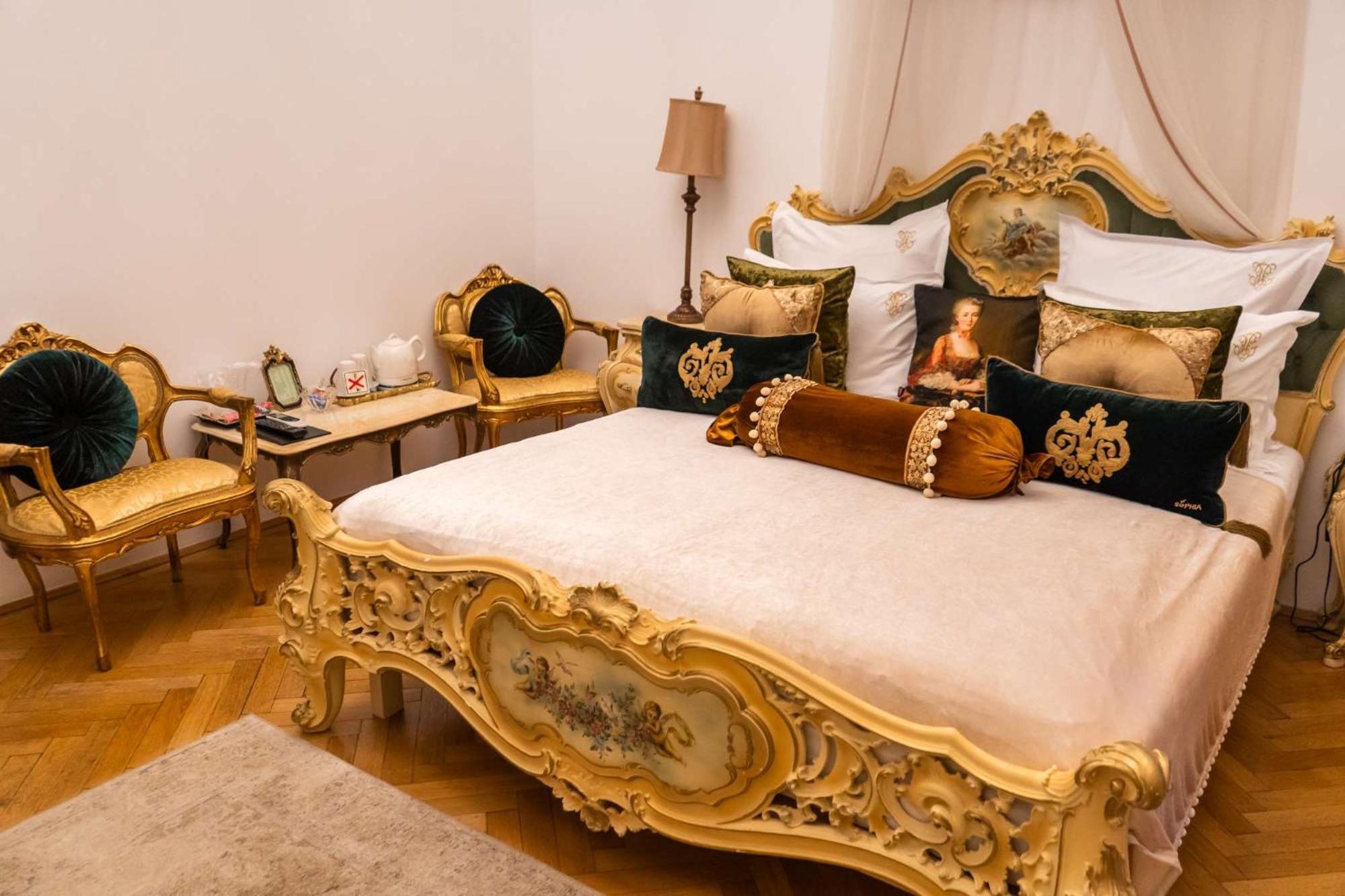 Conacul Coroanei Luxury Boutique Hotel Bucureşti Eksteriør bilde