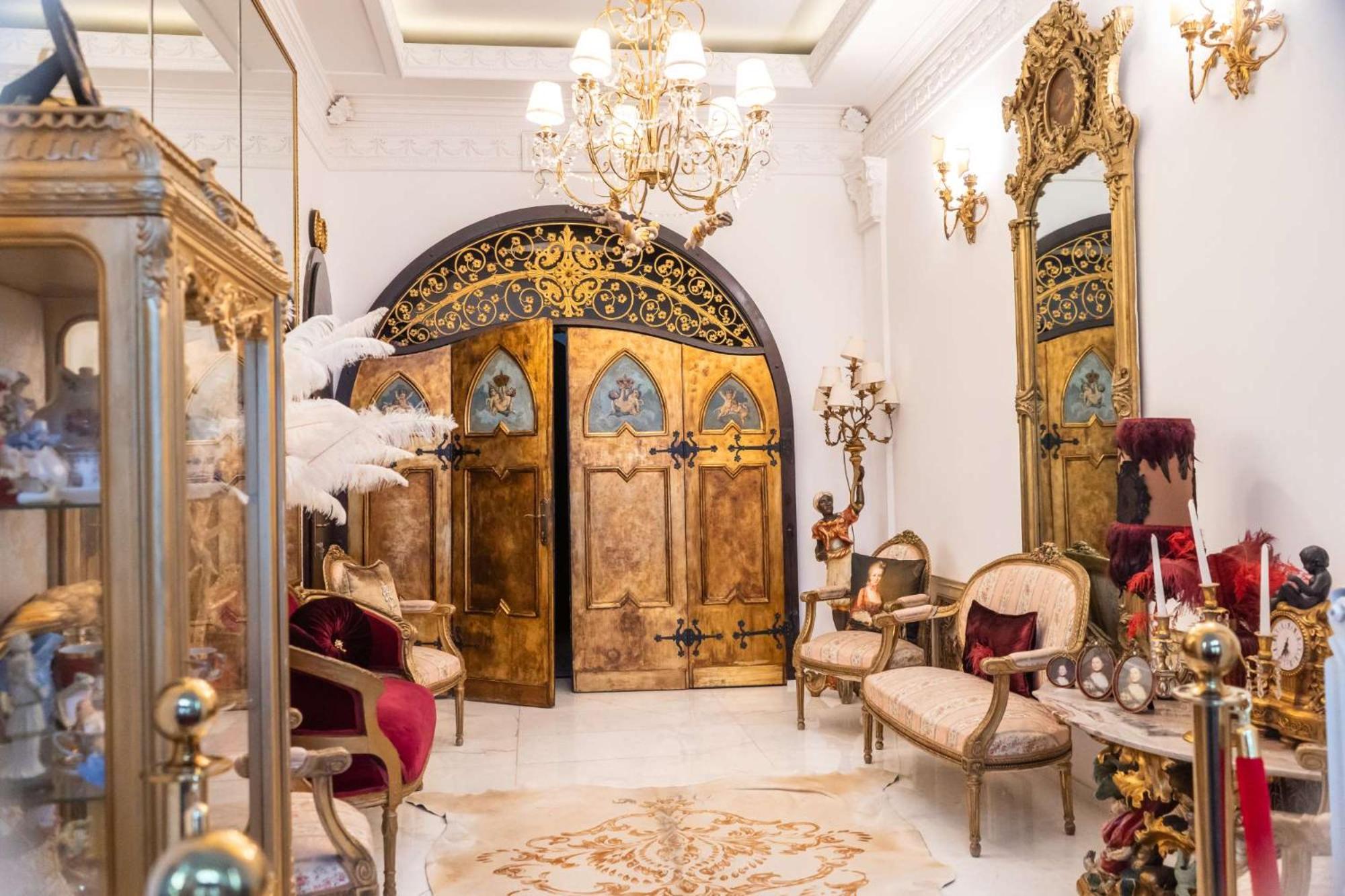 Conacul Coroanei Luxury Boutique Hotel Bucureşti Eksteriør bilde