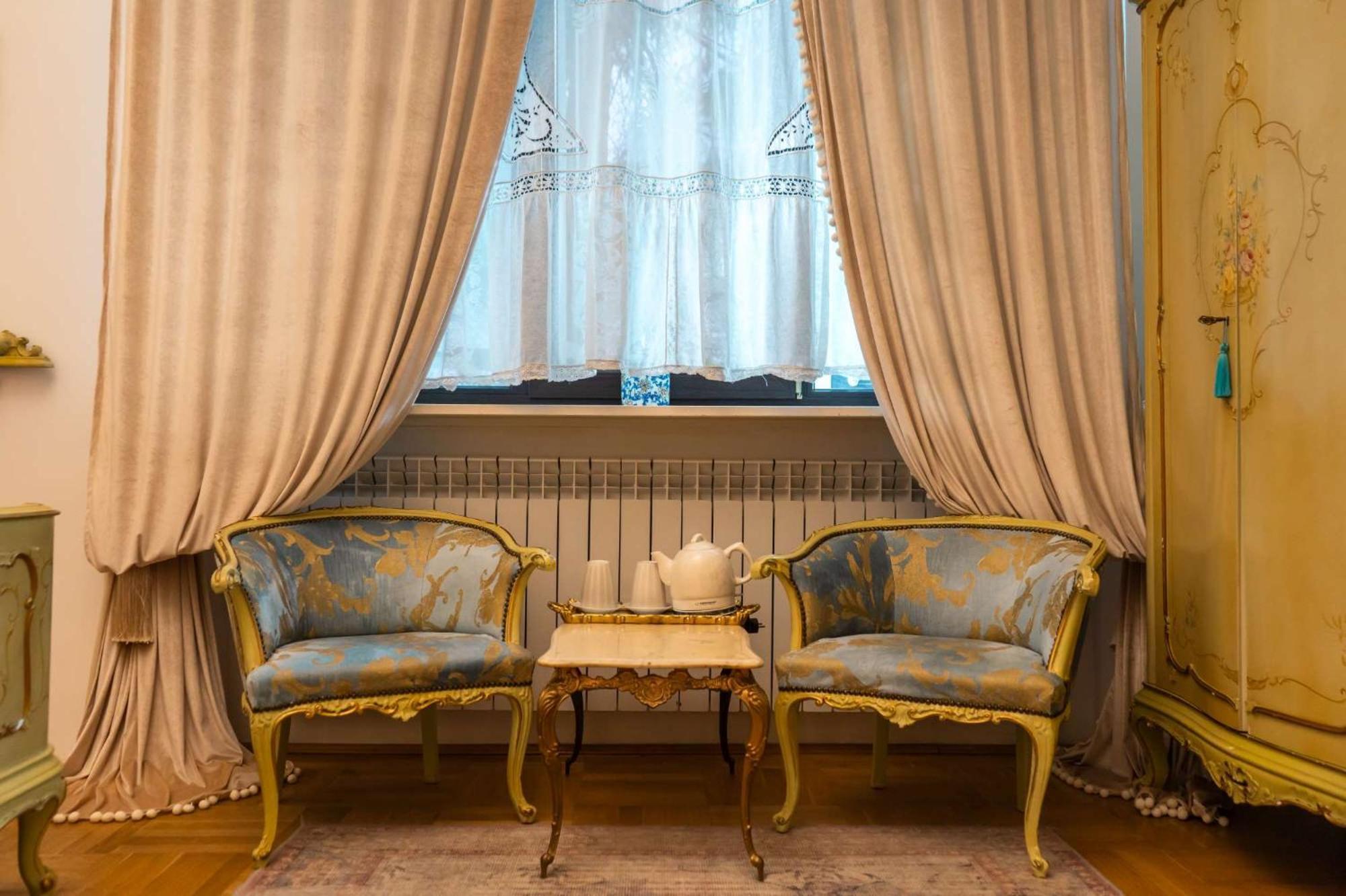 Conacul Coroanei Luxury Boutique Hotel Bucureşti Eksteriør bilde